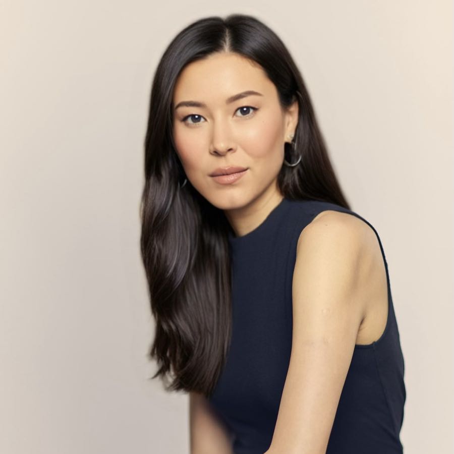 CeCe Cheng - Co-founder @ Dorm Room Fund, early stage VC @ First Round & Makers Fund. Now: Founder of ShareWell