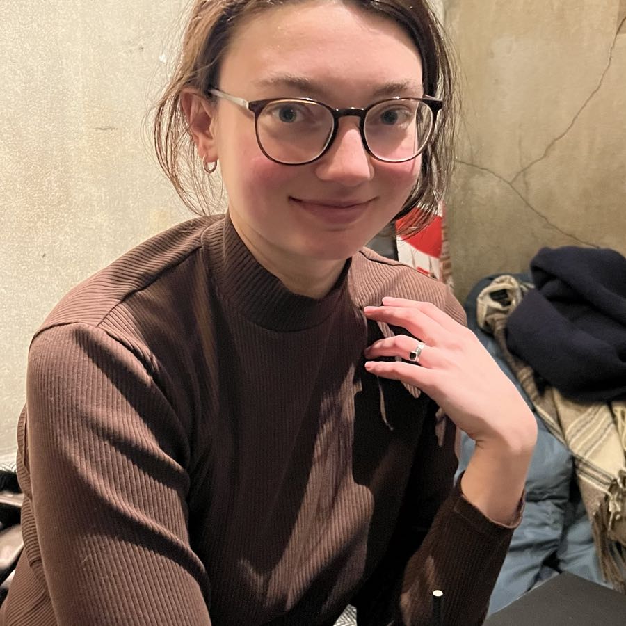 Dr Sarah Goodroe