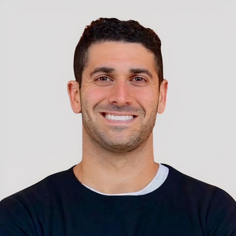 Justin Fredlender - Former VP of Growth at Ritual ($250M+ revenue) & MVMT ($200M exit)