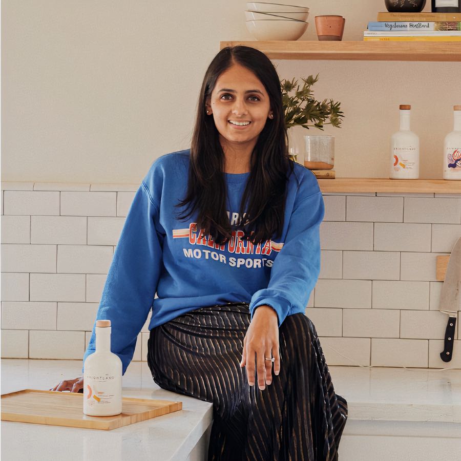Aishwarya Iyer - Founder of Brightland: featured by NYT & Oprah, sold at Whole Foods, Target & Erewhon
