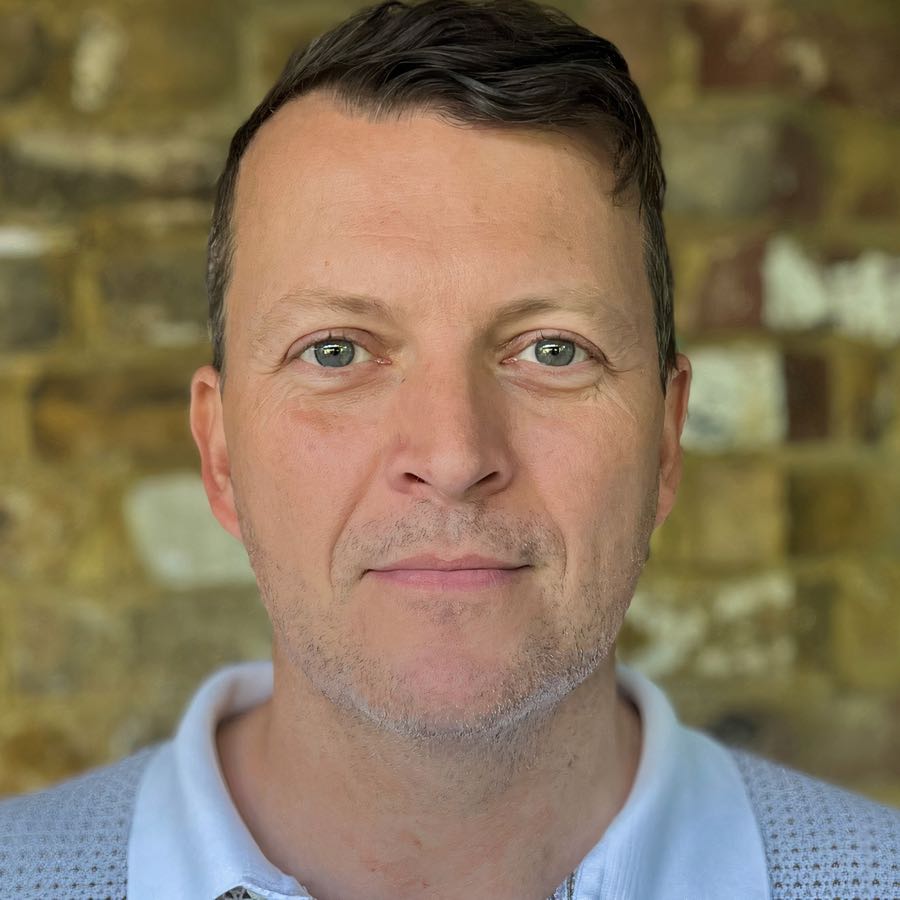 Richard Chapple - Fmr. CMO at Gymshark ($1.4B). Led Marketing at Play.com (now Rakuten). Scaled 3 unicorns.