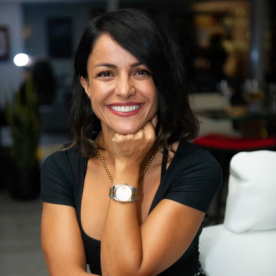 Azadeh Gharehgozlou
