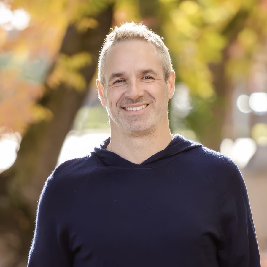 Noah Shanok - Startup CEO Coach. Founder/CEO of Stitcher (acq. $325M). Founding team at StubHub (public company).