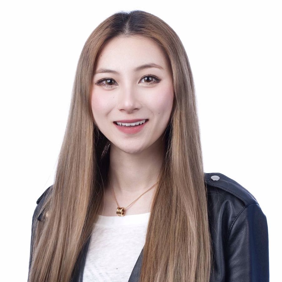 Angelina Z. - Venture Partner at an incubator backed by OpenAI CEO Sam Altman.