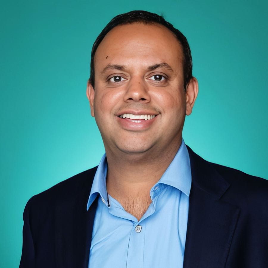 Manik Gupta - Frm. Uber CPO, Microsoft Teams CVP, Google Maps leader. Here to help you scale your AI product bets.