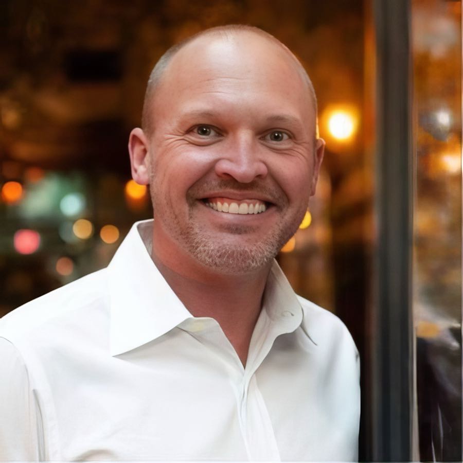 Luke Hubbard - CCO at Legendary Foods. Fmr. SVP at Nutrabolt ($2.8B+ valuation).