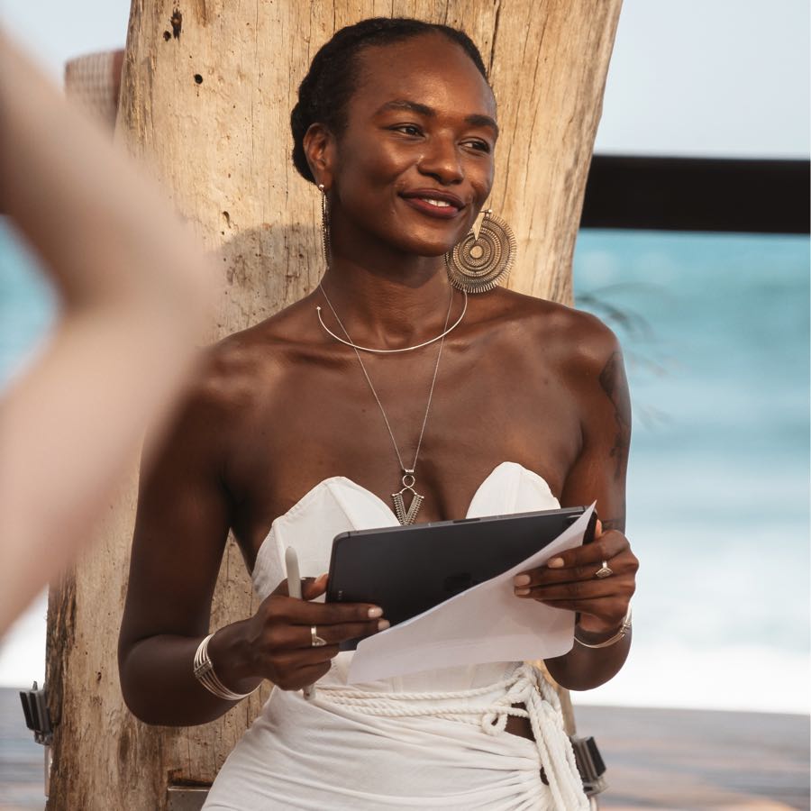 Monisha Holmes - Celebrity Astrologer, Model, and Mental Wellness Coach (RCSWI)