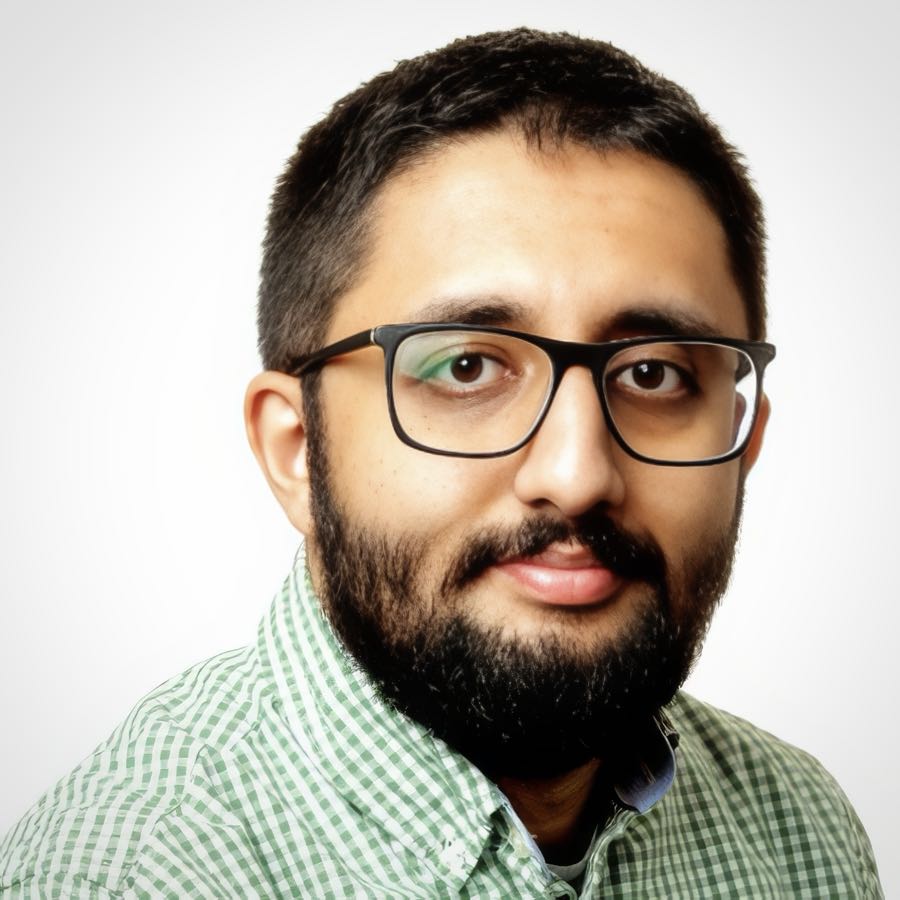 Roshan Khan - Director of Product at Google, Chrome. Scaled Android Auto 10x and DV360 from 0→$10B+.