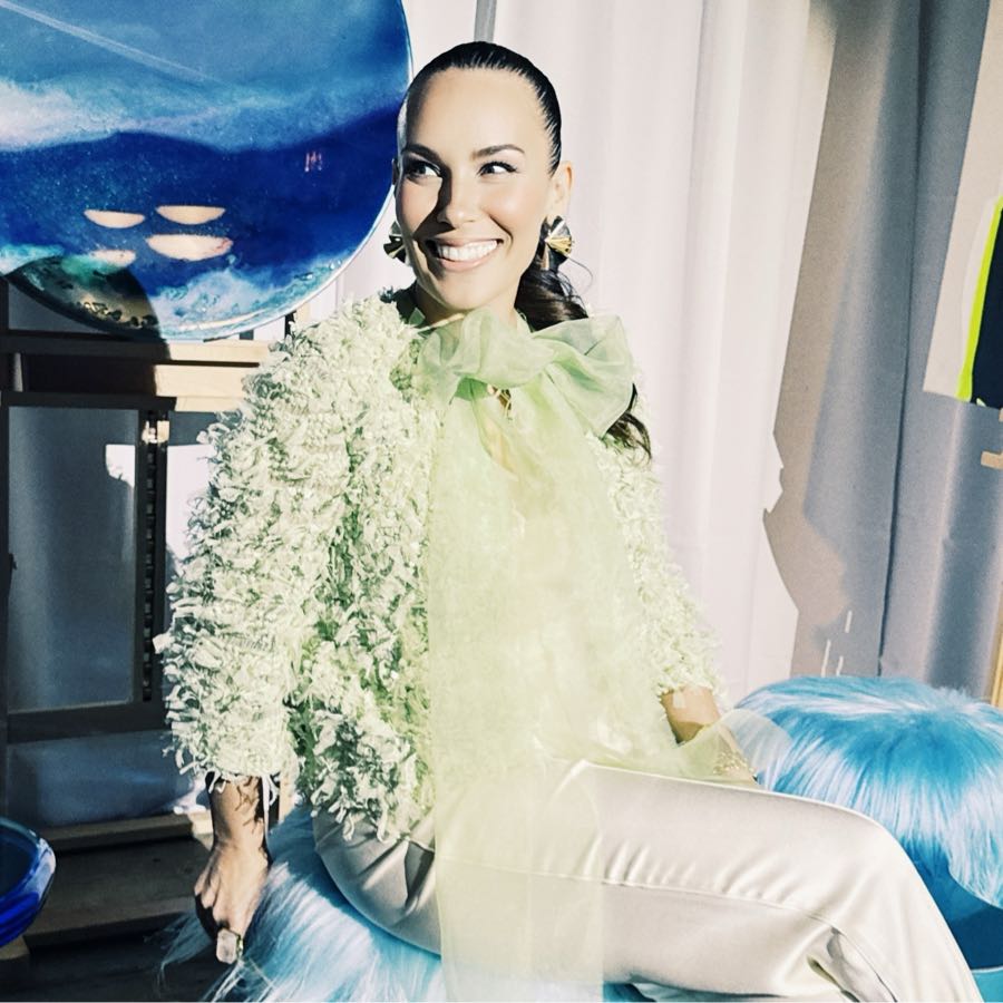 Cara Woodhouse - Award-Winning Designer, Author, TV Personality, Entrepreneur + Creator