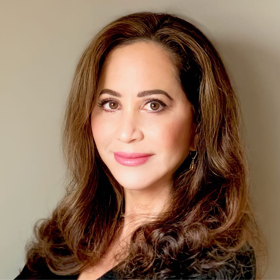 Carin Warner - Co-Founder of Notably (PR agency). Founded and scaled Warner Communications over 20+ years.