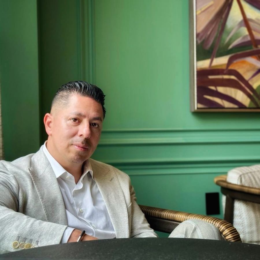 Intro Book with Robert Roman