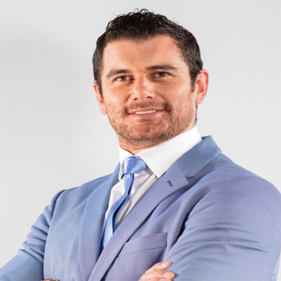 Adrian Holguin