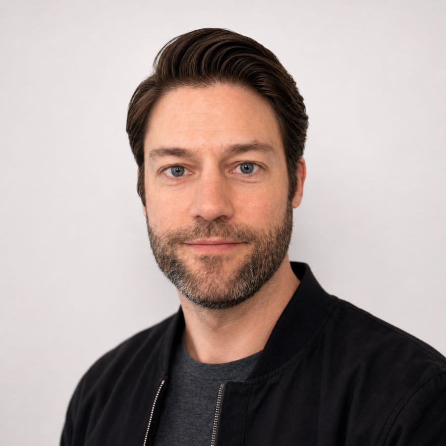 Adam Burgh - Former Head of Product Strategy at AWS, Growth at Uber. Now helping founders build with AI.