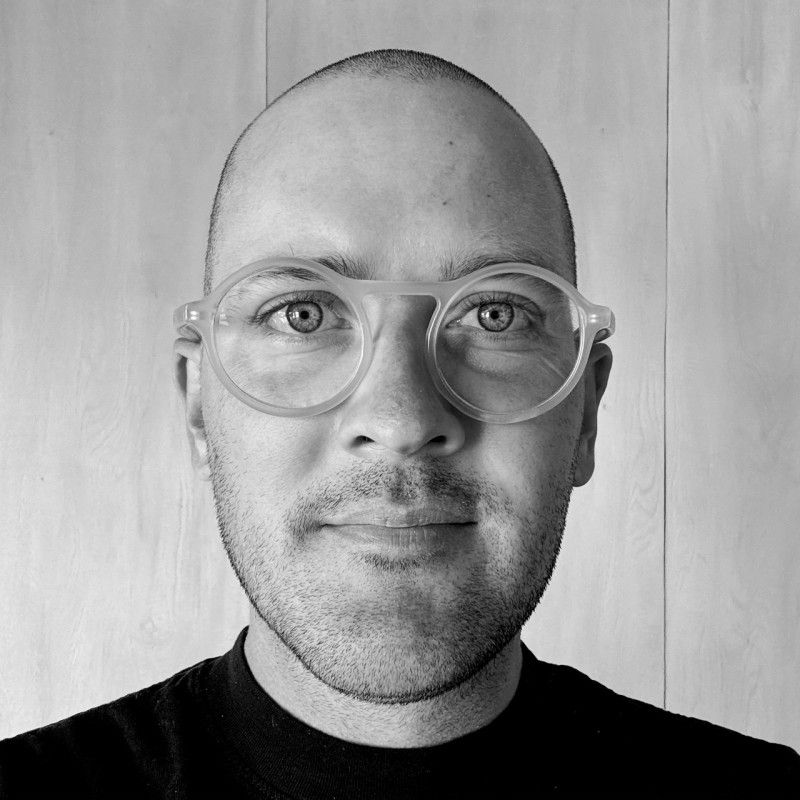 Frank Bach - Design lead @ DoorDash, Instagram, Headspace & Red Bull. Consumer, growth & 0-1 projects.