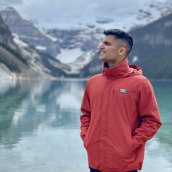 Akshay Bakshi