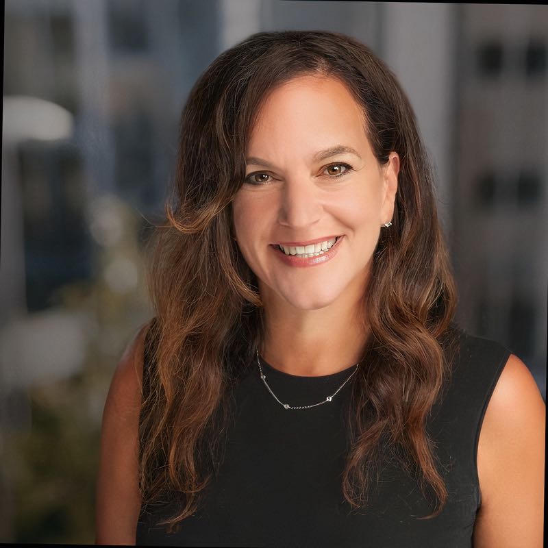 Stephanie Bailey - Chief Marketing Officer at Praxis Labs I Ex-Atlassian, Pendo and BetterUp