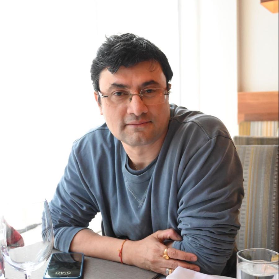 Adris Chakraborty