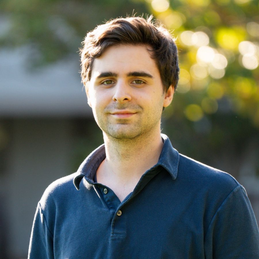 Sam Szuchan - Personal brand strategist for YC founders, Series B CEOs & top professors. 237K+ followers.