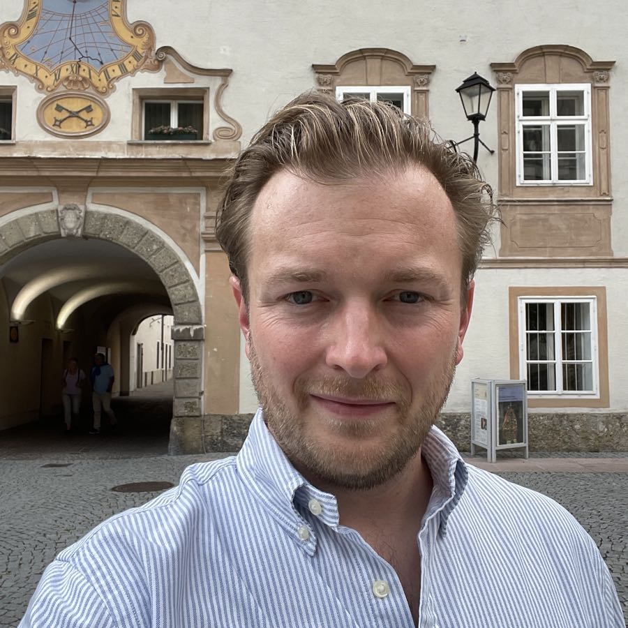 Moritz Helmstreit