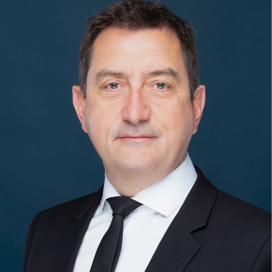 Pascal Leprovost - Fmr. CIO at Yves Saint Laurent. Ex-Louis Vuitton. Expert in AI & retail tech.